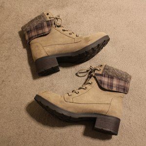 Vintage Beige Suede Plaid Cuff Boots